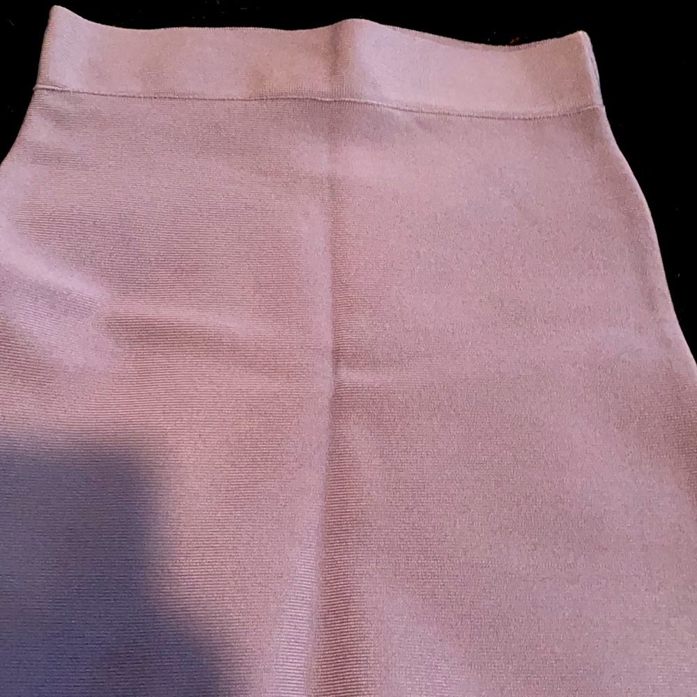 BCBG Bandu Mini Skirt - M - Very slimming